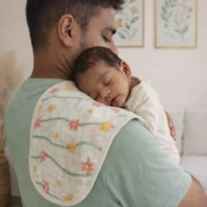 muslin burp cloth for newborn shoulder use soft cotton absorbent